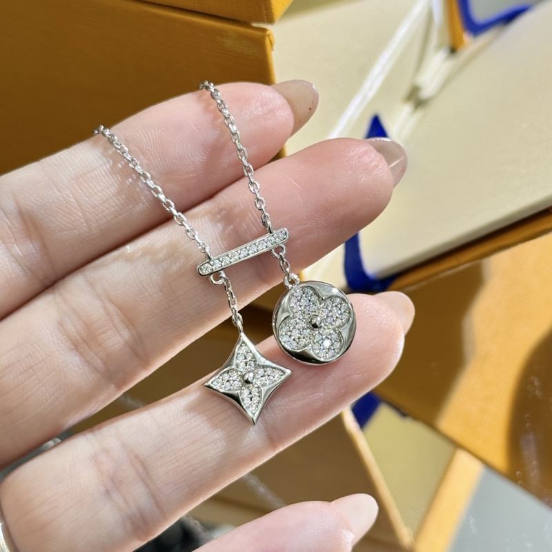 Louis Vuitton Necklaces